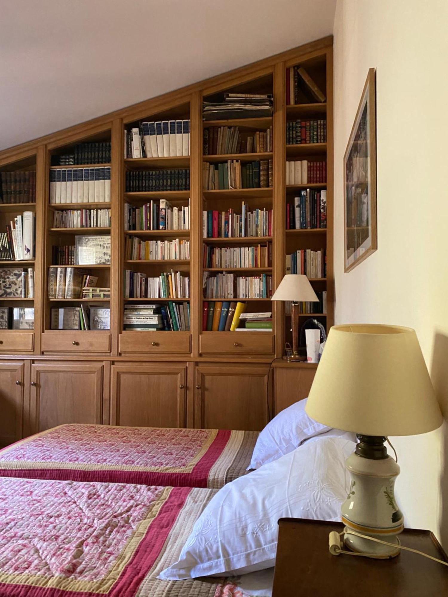Domaine De Fondouce Bed & Breakfast Villeveyrac Exterior photo